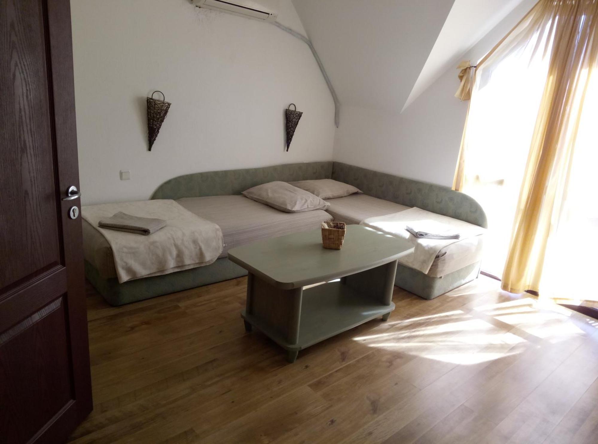 Family Hotel Bellehouse Черноморец Номер фото
