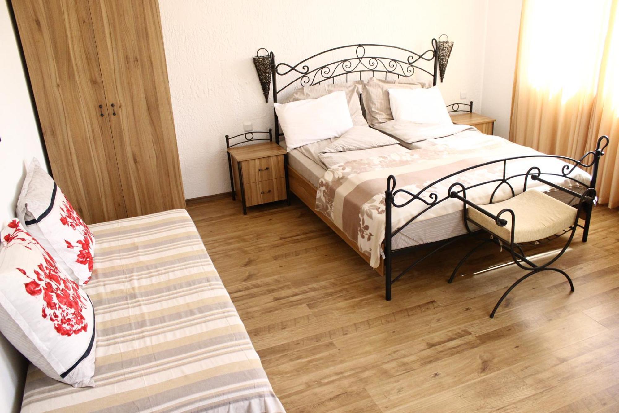 Family Hotel Bellehouse Черноморец Номер фото
